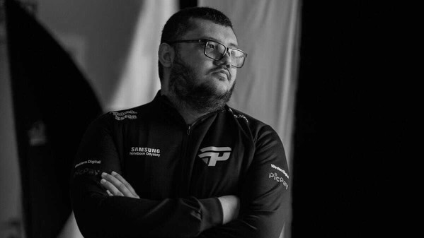 Brazilian pro player Anderson 