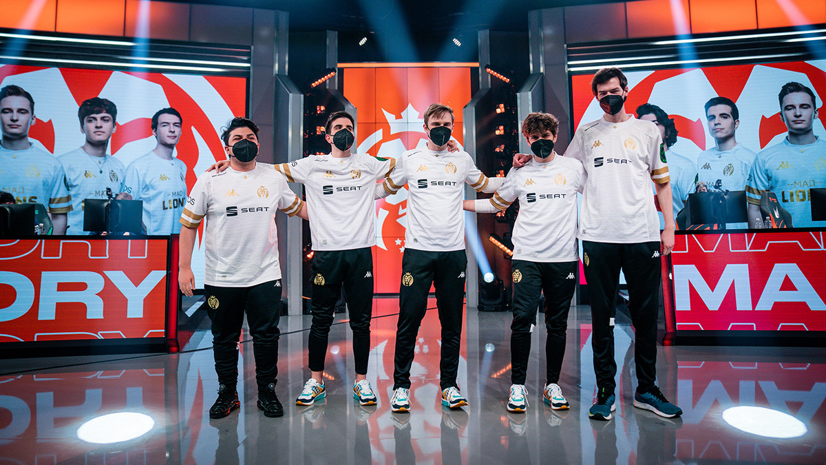 MAD Lions schocken RNG: Löwen erreichen Halbfinale und eliminieren C9