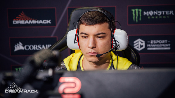 SoNNeikO and Na'Vi part ways after TI Qualifiers