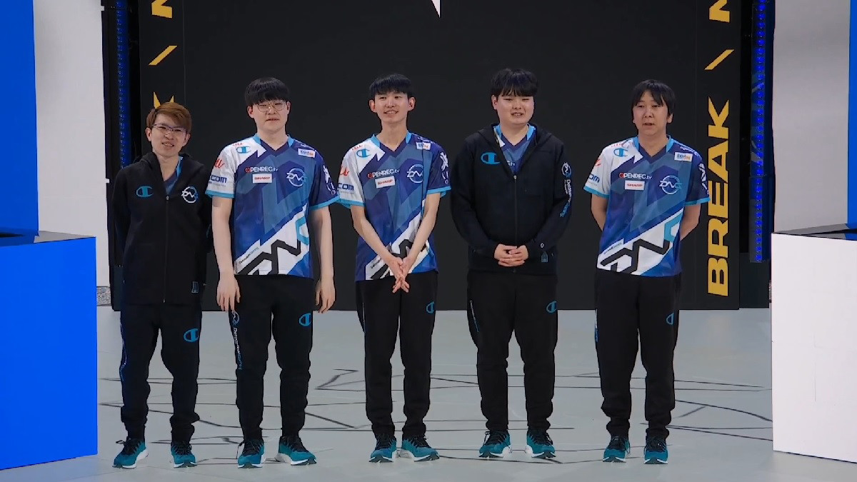 Japans Champion schreibt Geschichte: Cloud9 verpasst Platz eins