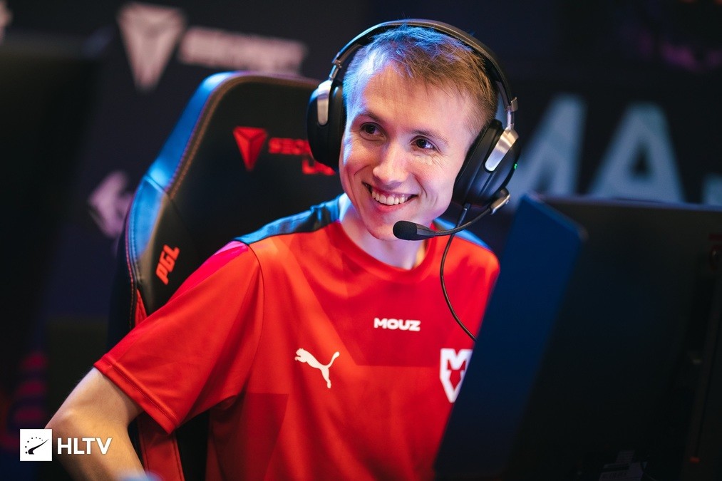 ropz set to leave MOUZ, G2 & FaZe in pole position to land him « News « 1pv