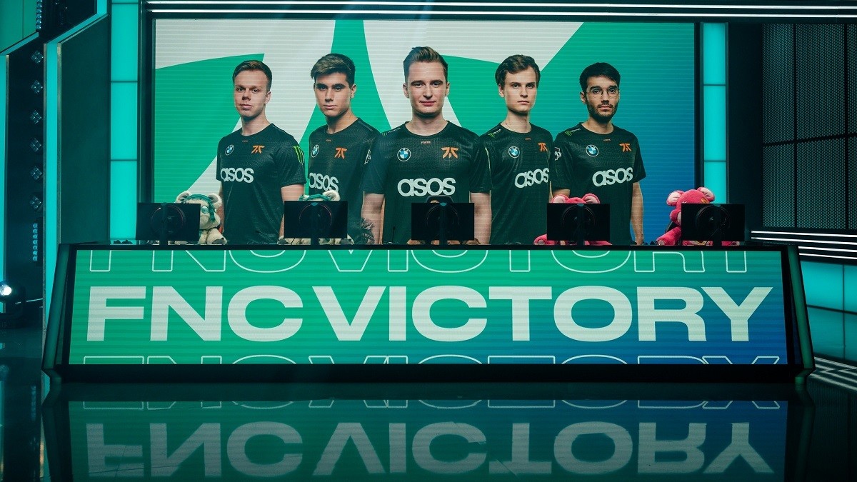 Fnatic dreht Top-Match gegen Vitality - SK ringt MAD Lions nieder