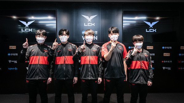 T1 und Gen.G noch ungeschlagen - DWG KIA im Mittelfeld