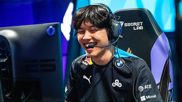 Summit wieder brillant: C9 zieht in LCS-Playoffs ein