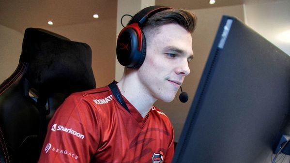 Wichtige Siege für aTTaX - cowana und BIG A teilen Punkte