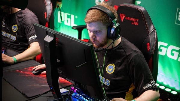 C4 verschwunden: CS:GO-Bug ärgert Dignitas und Eternal Fire