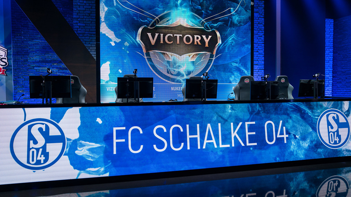 Nächster 3:0-Sieg: Schalke 04 schlägt SK Prime und steht im Finale