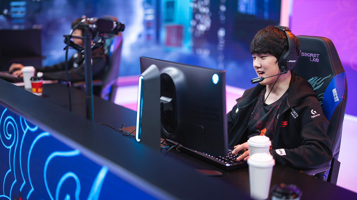 TES folgt JDG ins LPL-Finale: Beide Teams für die Worlds qualifiziert