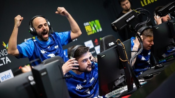BIG gegen Movistar aus ESL Pro League ausgeschieden - Heroic Gruppensieger