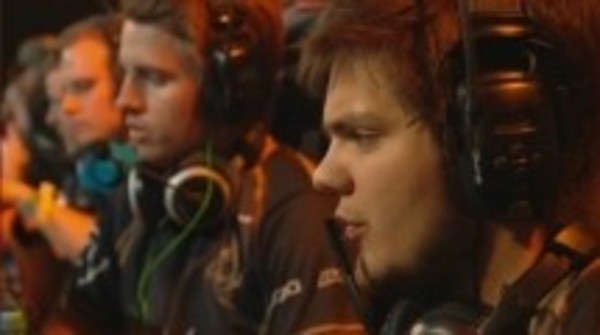 DreamLeague 3: Day 2 gives us Rapiers, Marathons, and an AFK Rubick!