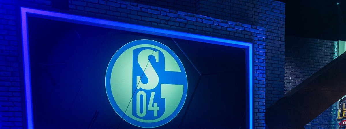 Schalke 04 enthüllt neues Lineup um VandeR