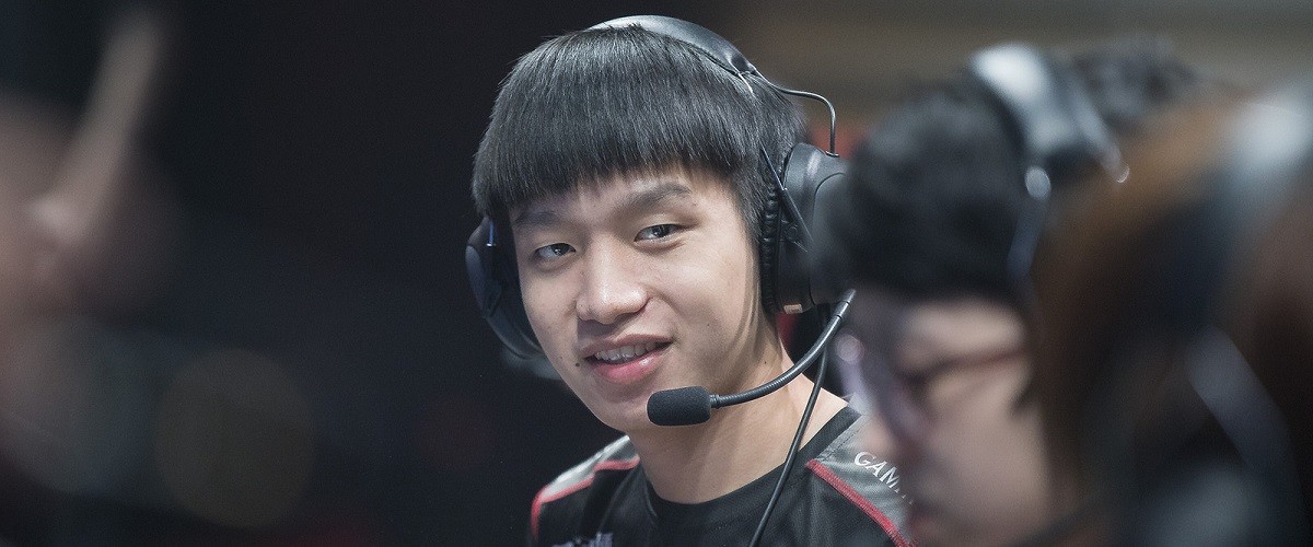 Strafe für ClearLove, Royal Never Give Up, Smlz und Xiaohu