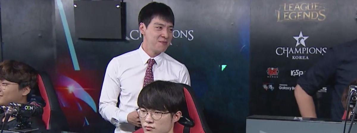 "kkOma hat am Anfang von Game 3 gelächelt, weil er das Skript hatte"