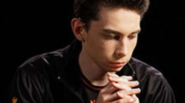 No Perfect World for Kinguin as Newbee advance