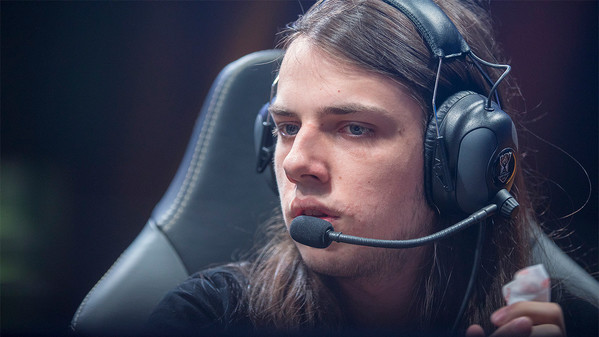 Riot sperrt Likkrit nach kontroversen Aussagen