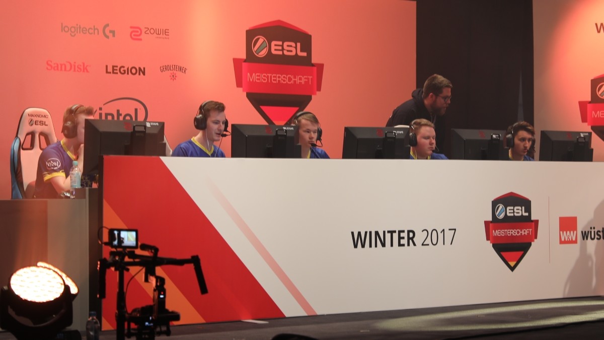 EURONICS präsentiert neuen Coaching-Staff