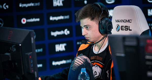 Team Germany rattles Team Russia's Virtus.pro machine