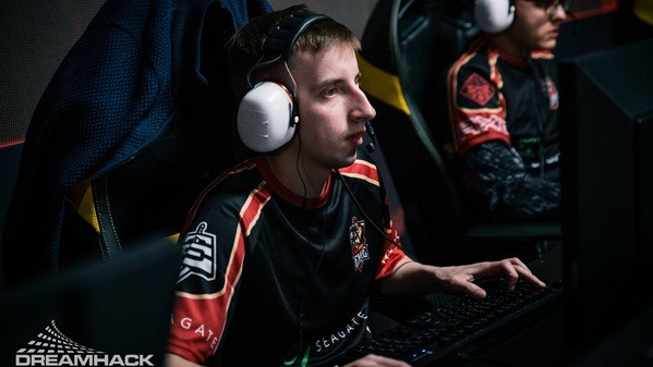 Team Empire announces roster for The Summit