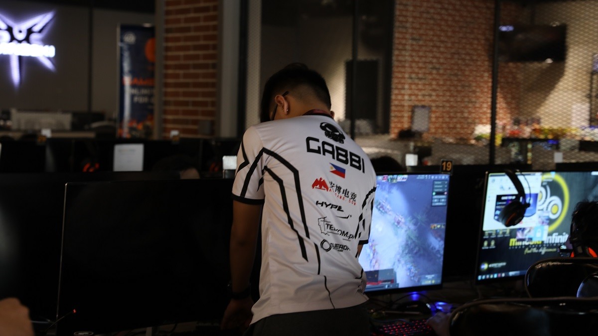 Can Clutch Gamers make it into the playoffs?