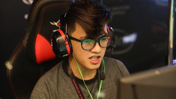 Clutch Gamers get clutched in the Playoffs