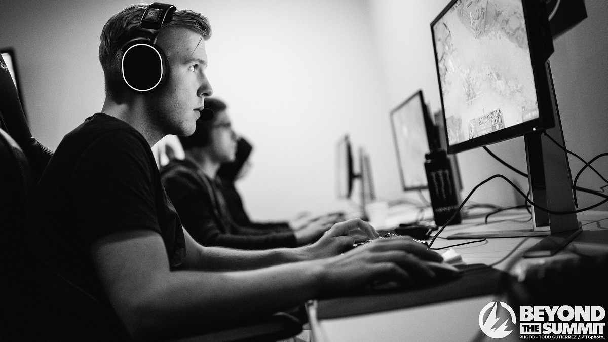 Dota Summit 9, Day 2 — what went down?