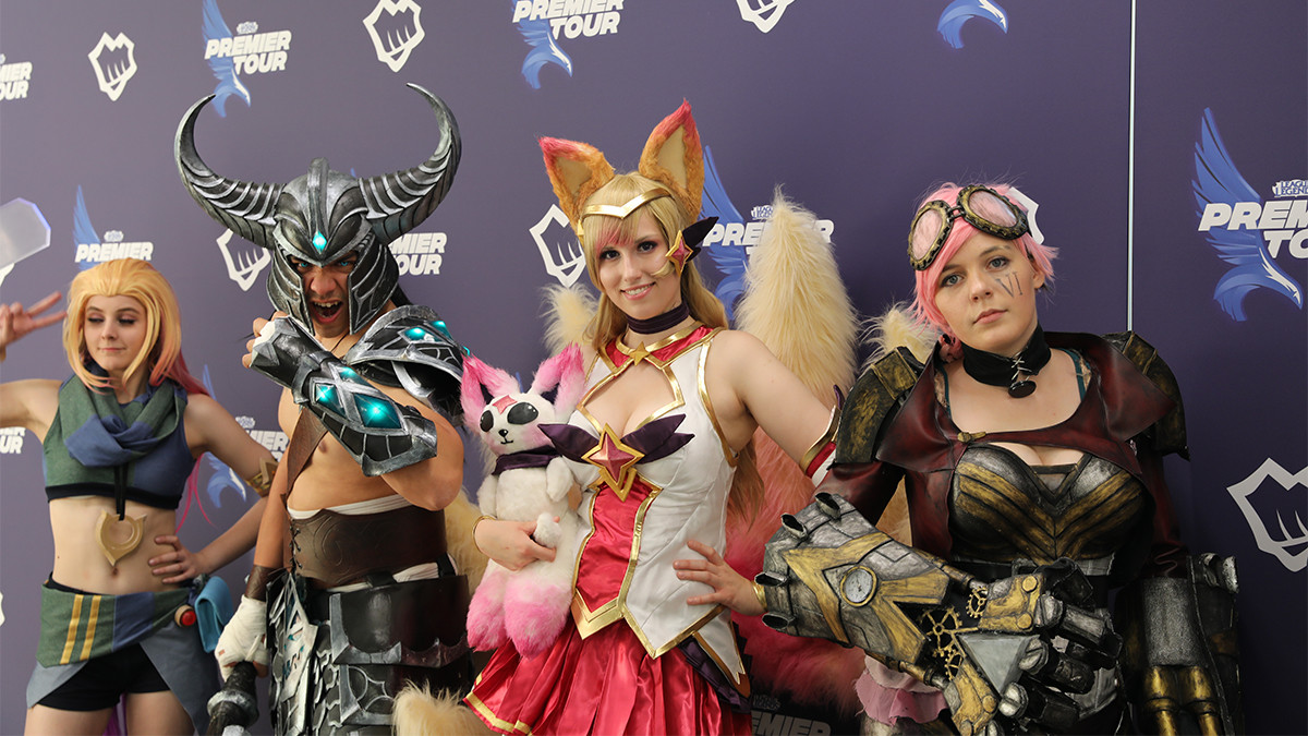 League of Legends Cosplay - Page 3 73337