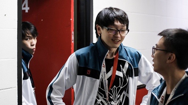 Monet in LFY roster drama