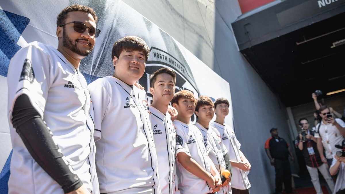 100 Thieves im Worlds-Steckbrief