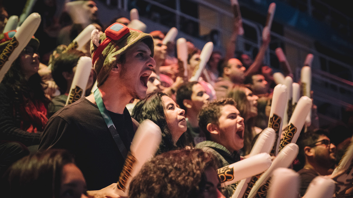 Riot fusioniert Ligen in Lateinamerika Nord & Süd