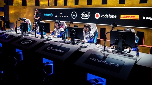 Team Aster tests a new mid laner after a disappointing ESL One