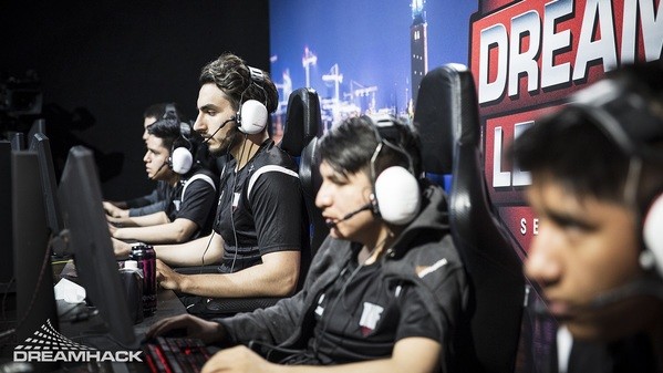 Infamous fall in South America Qualifier