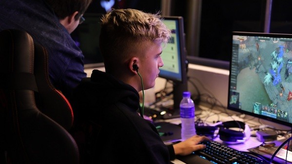 Team Spirit claim astonishing comeback victory at I Can’t Believe It’s Not Summit!