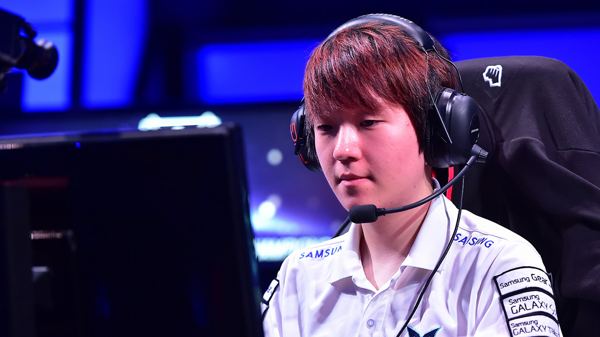 RNG verpflichtet Season 4 World Champion als Coach