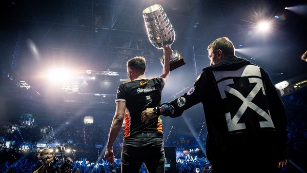 Solo and shadow struck by illness in Chongqing