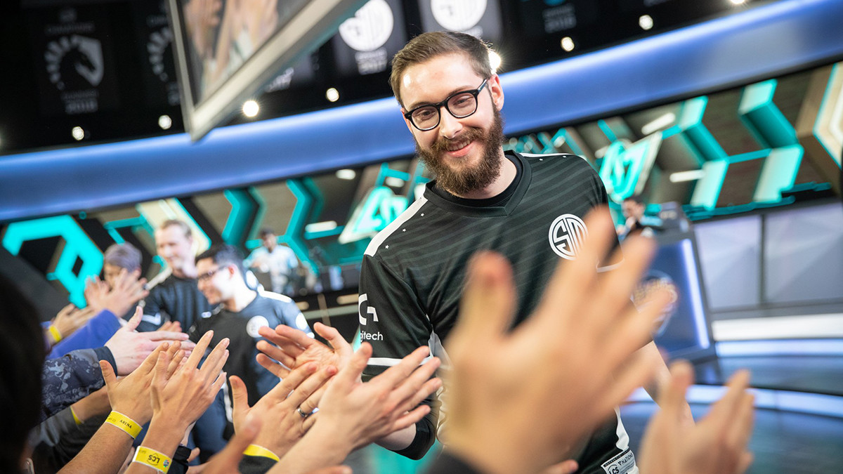 TSM im Halbfinale, Froggen & Co. verspielen zwei Führungen