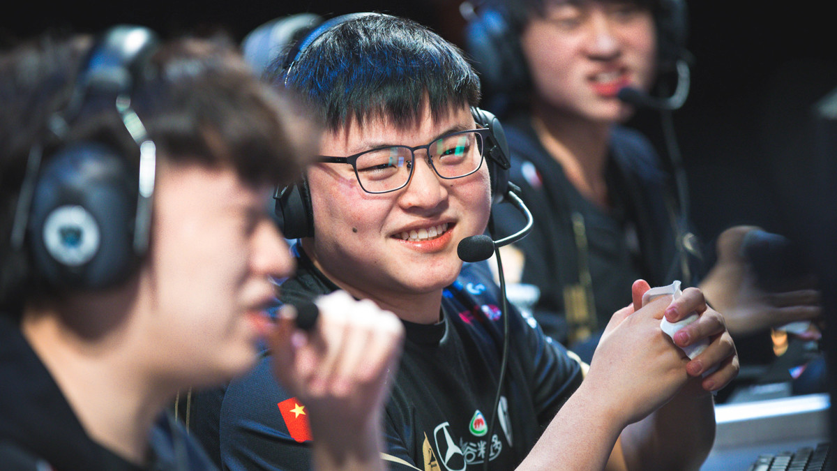 Uzi in Top-Form: ADC-Star führt RNG ins Finale und auf die Worlds