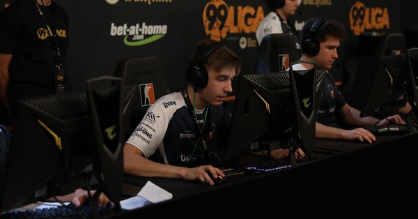 VENIQ: Wir haben einen sehr explosiven Stil