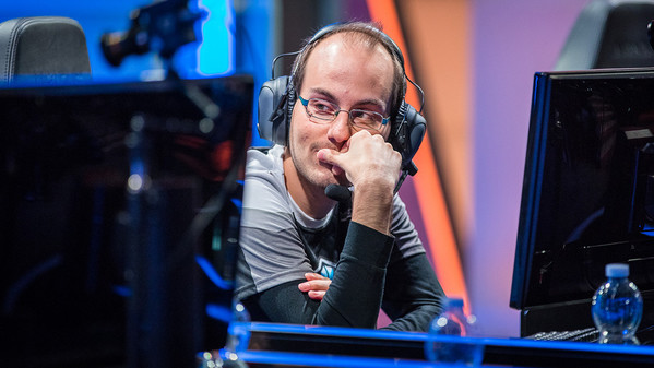 FORG1VEN offiziell von Schalke 04 vorgestellt *Update*