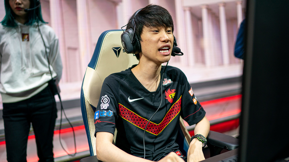 FunPlus Phoenix verschenkt direktes Halbfinale - LPL-Playoffs ab Mittwoch