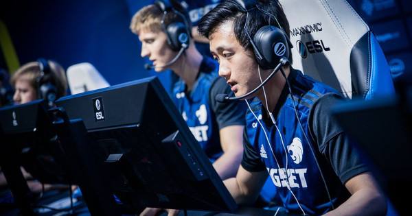 JUGi unterschreibt bei Astralis