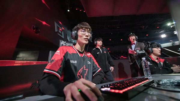 Wadid und Tarzan verlassen Griffin