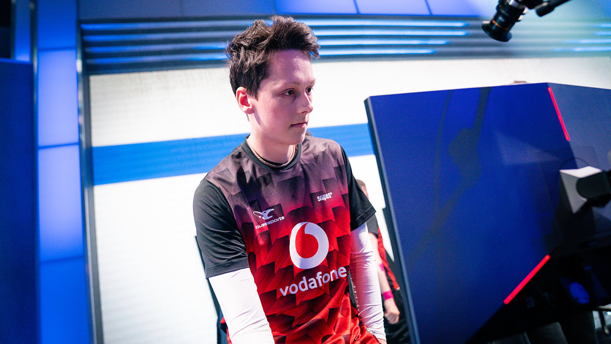 mouz verliert zweimal ohne LIDER, Schalke 04 im Aufwind