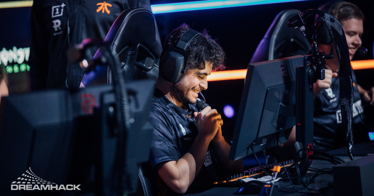 Fnatic Schießt Mousesports Aus Dem Turnier | 99Damage.de