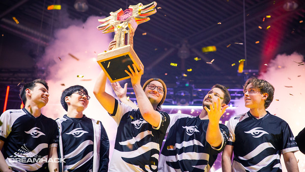 Secret take their sixth title in a row