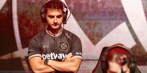 pita gesteht Bug-Nutzung gegen mousesports 