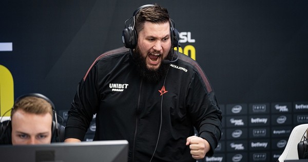 Astralis schlägt mouz, NiP und Fnatic verlieren