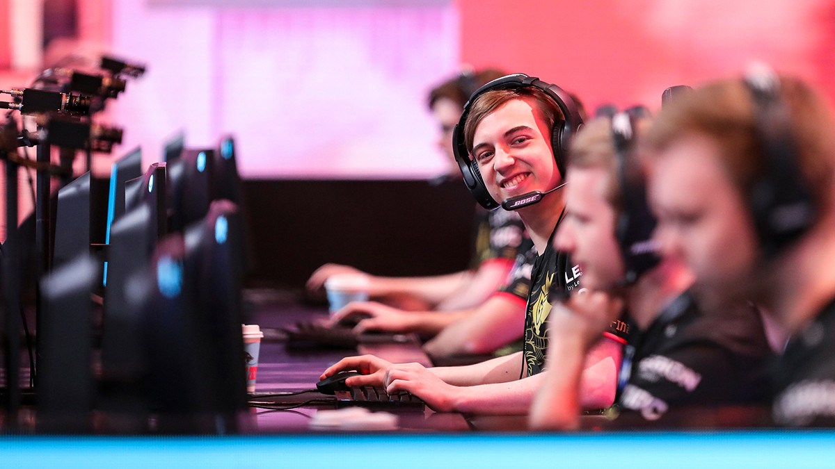 Souveräner Sieg gegen Machi: G2 Esports erster Worlds-Viertelfinalist