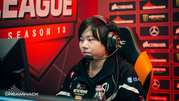 Chinese superstar team 4am with disappointing debut