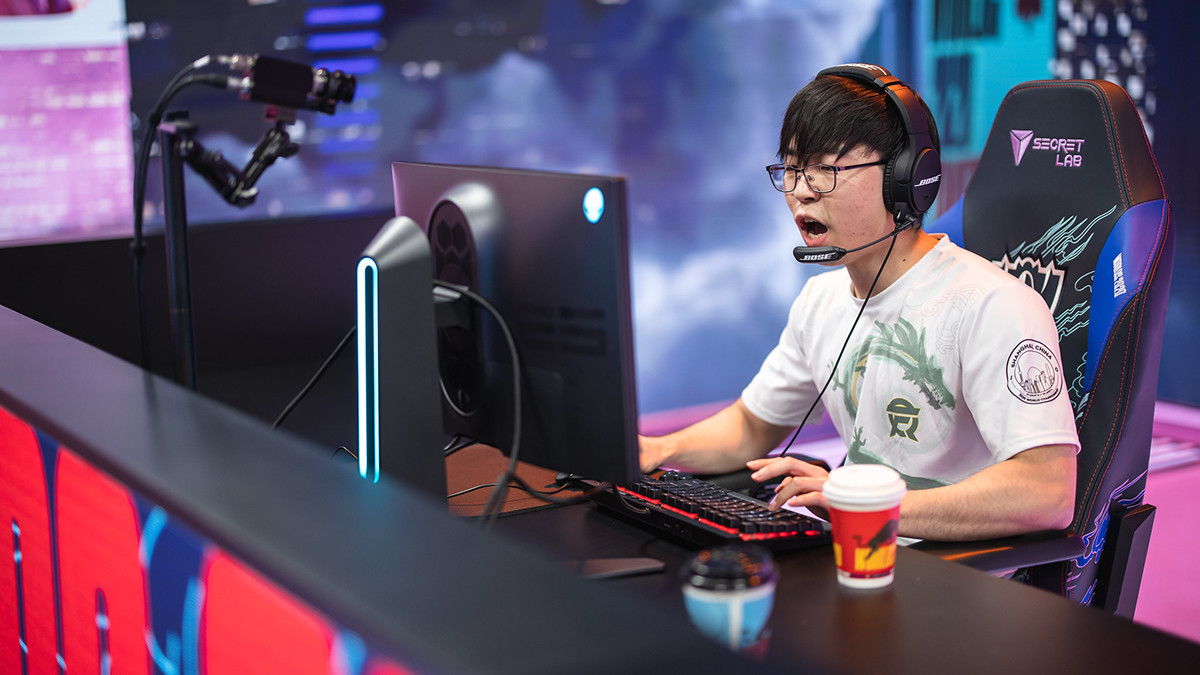 IgNar wechselt von FlyQuest zu den Evil Geniuses