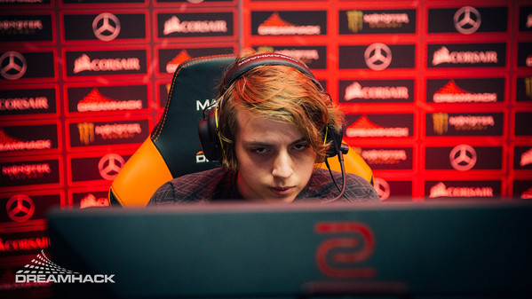 Virtus.pro  become Epic League champions after thrilling 3-2 series